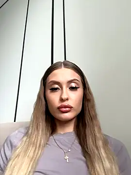 Sweet  Milly online show from 09-14-25, 12:15