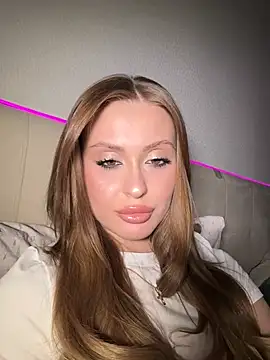 Sweet  Milly online show from 04-30-26, 07:31