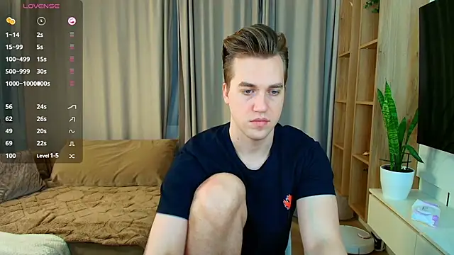 AustinButler online show from 12-25-24, 07:56