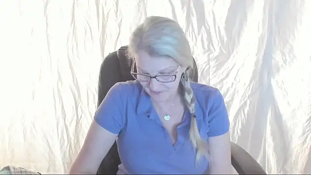 irinamaux online show from 03-07-25, 05:29