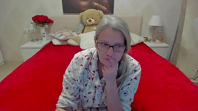 irinamaux online show from 03-14-25, 07:26