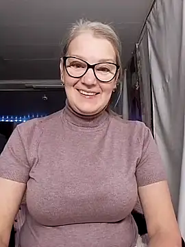 irinamaux online show from 11-19-25, 05:29