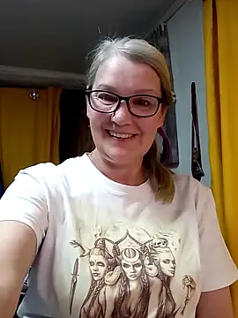 irinamaux online show from 03-25-26, 11:11