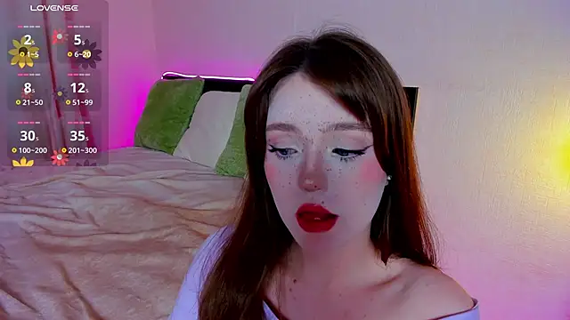 Snapshot of lexxxxxxi chatting on 11-13-25, 06:07 lexxxxxxi online show from 11-13-25, 06:07