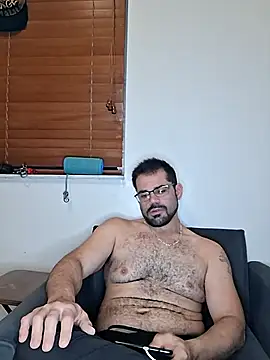 Snapshot of Zander823 chatting on 02-14-26, 03:25 Zander823 online show from 02-14-26, 03:25