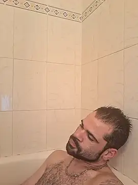 Snapshot of Zander823 chatting on 02-22-26, 04:57 Zander823 online show from 02-22-26, 04:57