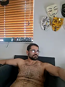 Snapshot of Zander823 chatting on 02-23-26, 06:27 Zander823 online show from 02-23-26, 06:27