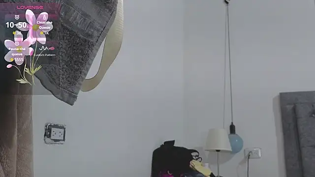 Meghan taylor   online show from 03-04-26, 08:26