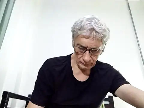 BIGUNCUTHARDCOCK online show from 03-18-25, 04:04