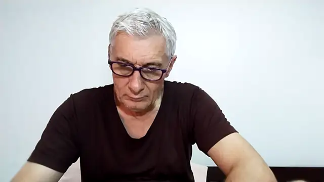 BIGUNCUTHARDCOCK online show from 04-04-26, 01:37