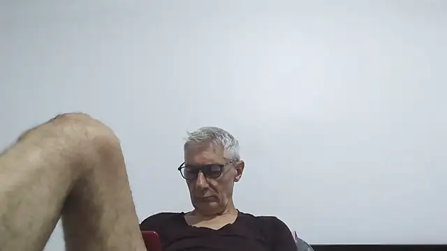 BIGUNCUTHARDCOCK online show from 07-17-26, 12:06
