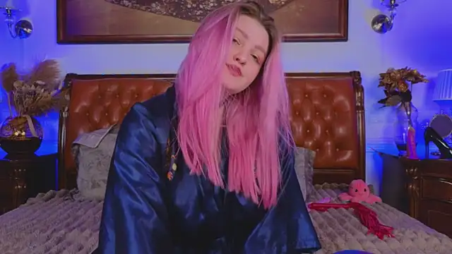 Unholy Lady online show from 03-10-25, 09:53