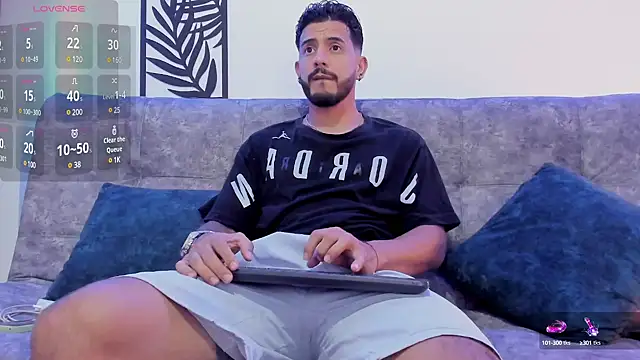 Snapshot of Bruno_Mattos chatting on 02-17-25, 11:20 Bruno Mattos online show from 02-17-25, 11:20