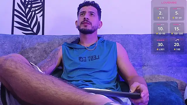 Snapshot of Bruno_Mattos chatting on 11-27-25, 03:52 Bruno Mattos online show from 11-27-25, 03:52