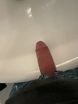 Snapshot of spanner91111 chatting on 03-19-25, 02:02 spanner91111 online show from 03-19-25, 02:02