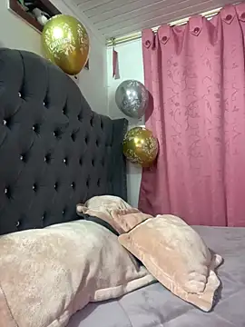 CristalGmez online show from 09-13-25, 02:00