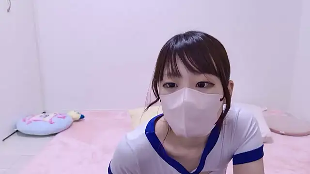 Snapshot of hi---chan- chatting on 12-02-25, 02:23 hi---chan- online show from 12-02-25, 02:23
