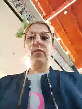 Snapshot of blondyruby chatting on 01-07-26, 09:34 blondyruby online show from 01-07-26, 09:34