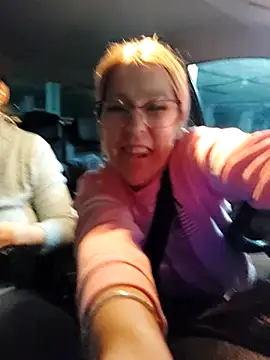 Snapshot of blondyruby chatting on 02-15-26, 06:26 blondyruby online show from 02-15-26, 06:26