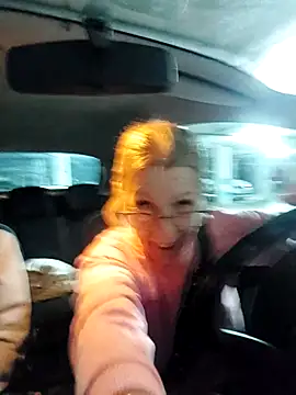 Snapshot of blondyruby chatting on 02-26-26, 05:45 blondyruby online show from 02-26-26, 05:45