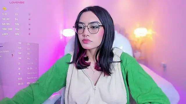 AzuraKindong online show from 03-26-26, 07:19