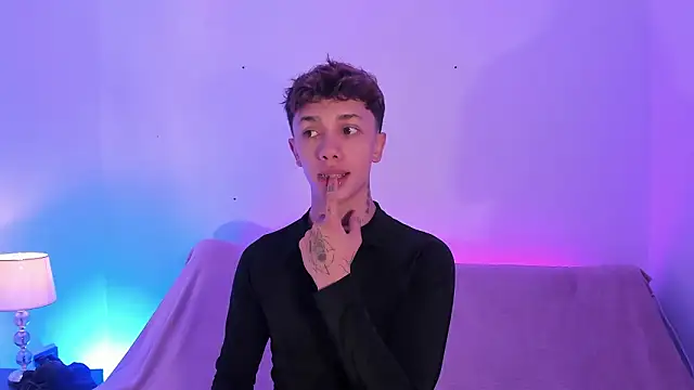 Snapshot of Tomy_Rox chatting on 02-02-26, 06:17 Tomy Rox online show from 02-02-26, 06:17