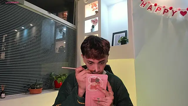 Snapshot of Tomy_Rox chatting on 02-07-26, 05:22 Tomy Rox online show from 02-07-26, 05:22