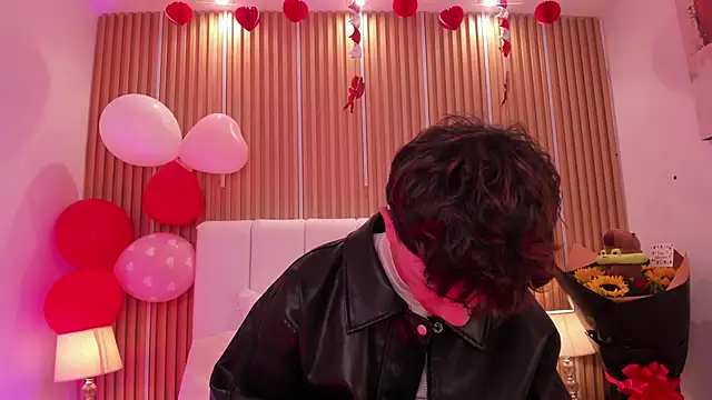 Snapshot of Tomy_Rox chatting on 02-14-26, 08:27 Tomy Rox online show from 02-14-26, 08:27