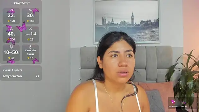 hottie mine  online show from 01-28-25, 07:10