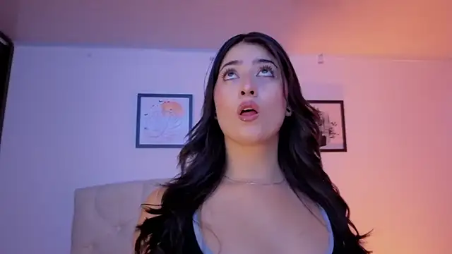 Snapshot of ChanellGV chatting on 10-08-25, 10:07 ChanellGV online show from 10-08-25, 10:07