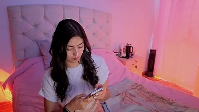 Snapshot of ChanellGV chatting on 10-22-25, 07:57 ChanellGV online show from 10-22-25, 07:57