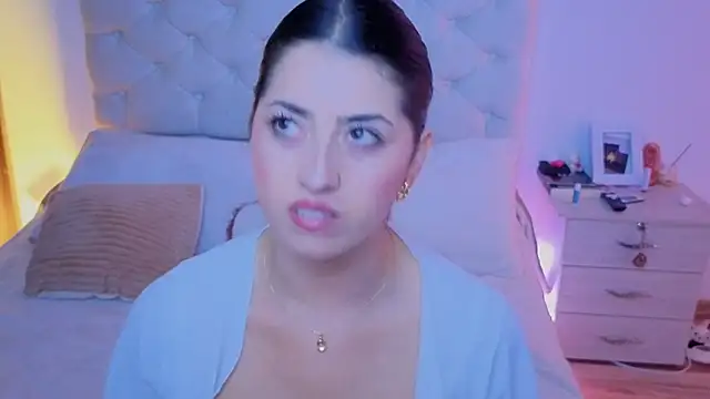 Snapshot of ChanellGV chatting on 11-23-25, 09:36 ChanellGV online show from 11-23-25, 09:36