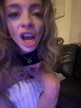 greedybratt online show from 09-21-25, 05:53