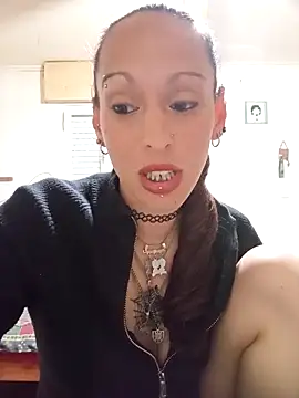 Zorrita Fox online show from 10-26-25, 01:55