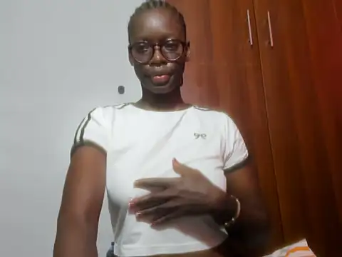afro pop online show from 01-18-25, 05:31