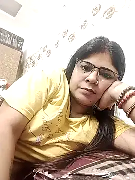 Snapshot of Husnpari20 chatting on 12-23-24, 02:07 Husnpari20 online show from 12-23-24, 02:07