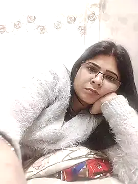 Snapshot of Husnpari20 chatting on 12-24-24, 09:39 Husnpari20 online show from 12-24-24, 09:39