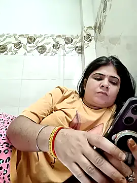 Snapshot of Husnpari20 chatting on 03-04-25, 10:13 Husnpari20 online show from 03-04-25, 10:13