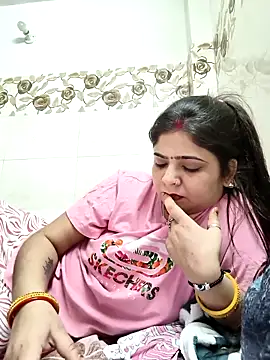 Snapshot of Husnpari20 chatting on 03-09-25, 05:06 Husnpari20 online show from 03-09-25, 05:06