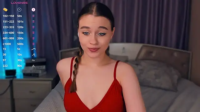 Snapshot of CedelKyngi chatting on 02-11-25, 10:26 CedelKyngi online show from 02-11-25, 10:26
