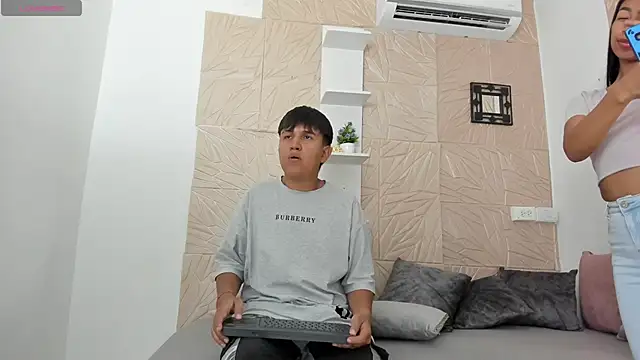 Snapshot of aron_alexa chatting on 12-16-25, 08:58 aron alexa online show from 12-16-25, 08:58