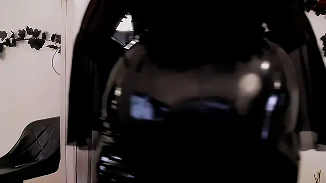 Wicked Hilde online show from 01-25-25, 09:04