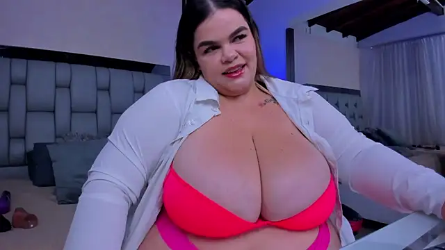 Sara Thompsoon online show from 10-04-25, 11:52