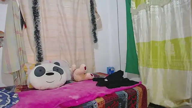 Snapshot of Stepmom_slut_50 chatting on 01-21-25, 10:08 Stepmom slut 50 online show from 01-21-25, 10:08