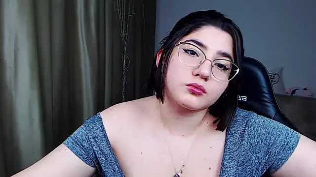 Crazy Bunya online show from 12-02-24, 01:35