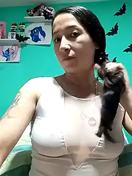 emilypoppy3 online show from 01-10-25, 08:04