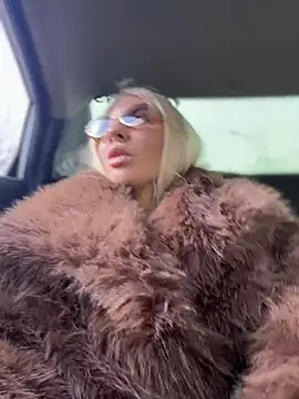 NewLale online show from 04-12-26, 03:11