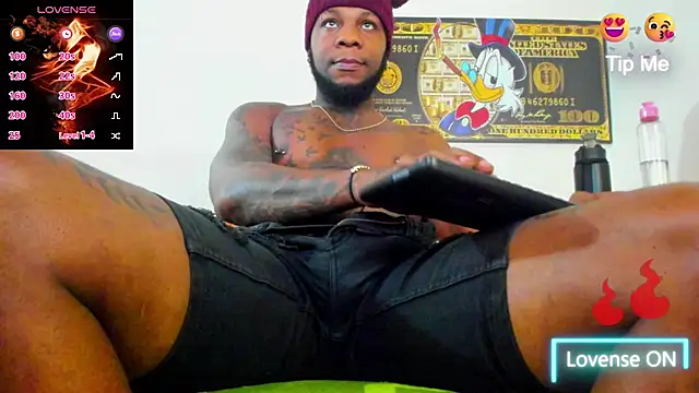 wotton 17 online show from 11-20-25, 07:35