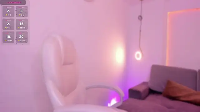 Snapshot of aprilebony_ chatting on 01-14-25, 11:20 aprilebony online show from 01-14-25, 11:20