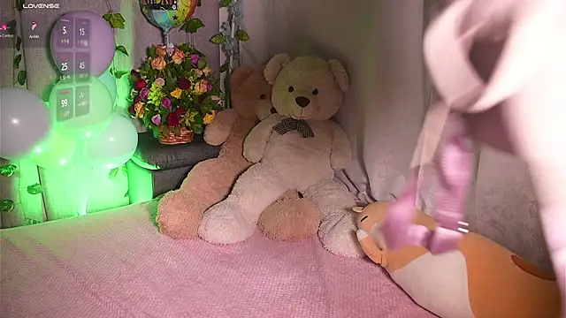 IsabellaFerreiraa online show from 01-28-25, 04:29